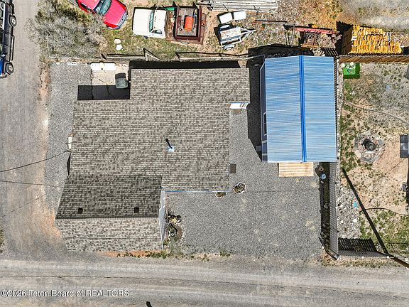 5th image of 110 N 1st St