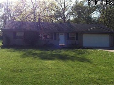 1st image of 696 Maplewood Ave