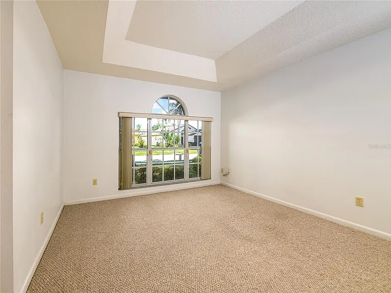 1407 Wakefield Dr — Photo 14