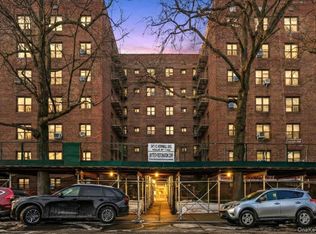 204-15 Foothill Avenue #B44, Hollis, NY 11423