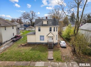 925 E 14th St, Davenport, IA