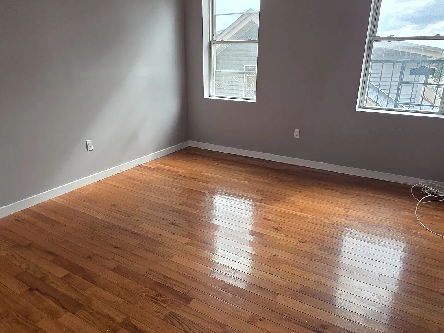 2 bed, 650 sqft, $1,800 — Photo 1