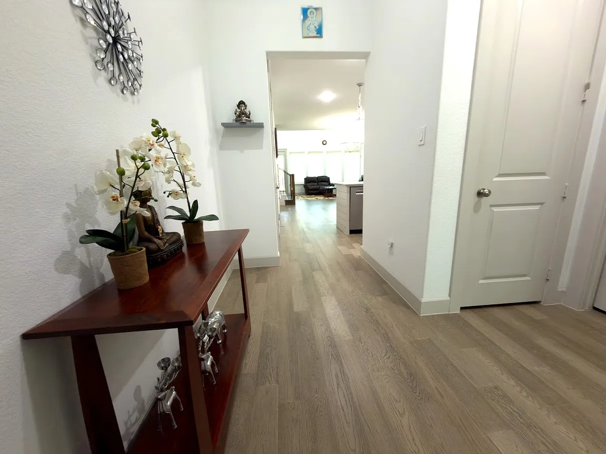 4 bed, 3252 sqft, $3,950 — Photo 3