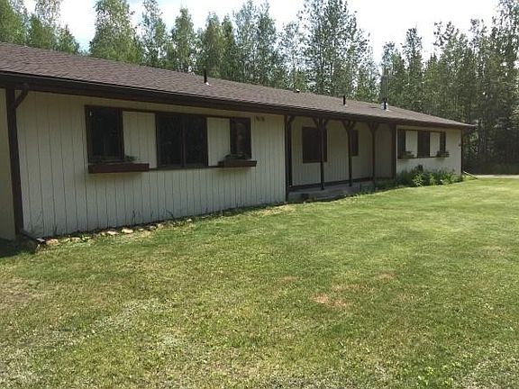 2nd image of 2715 Beech Dr