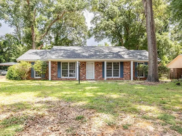 1948 Woodmont Dr, Columbus, GA 31907