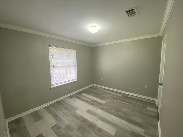 5710 Lark Creek Dr — Photo 13