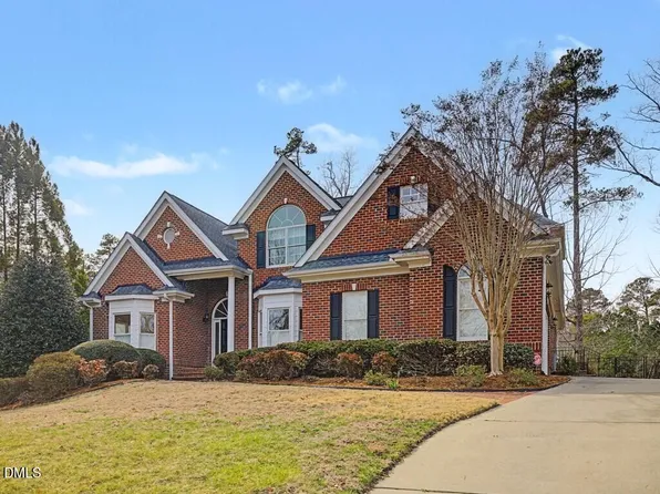 447 Davis Love Dr, Chapel Hill, NC 27517
