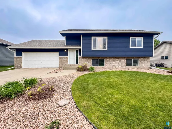 6809 S Mogen Ave, Sioux Falls, SD 57108