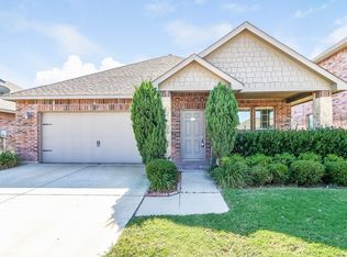 5929 Misty Breeze Dr, Fort Worth, TX 76179