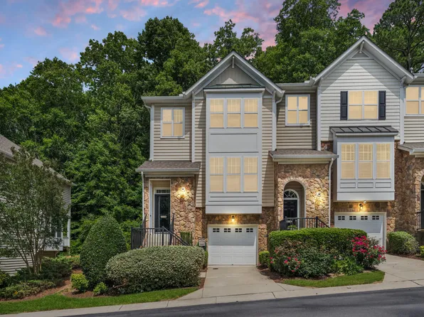 6140 Braidwood Ct, Raleigh, NC 27612