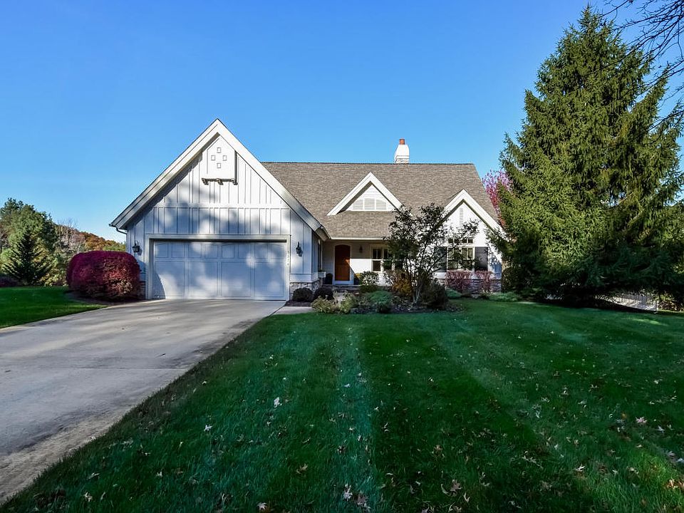 1st image of 5674 Sanctuary Dr NE #25