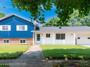 3326 W Willow St, Lansing, MI 48917
