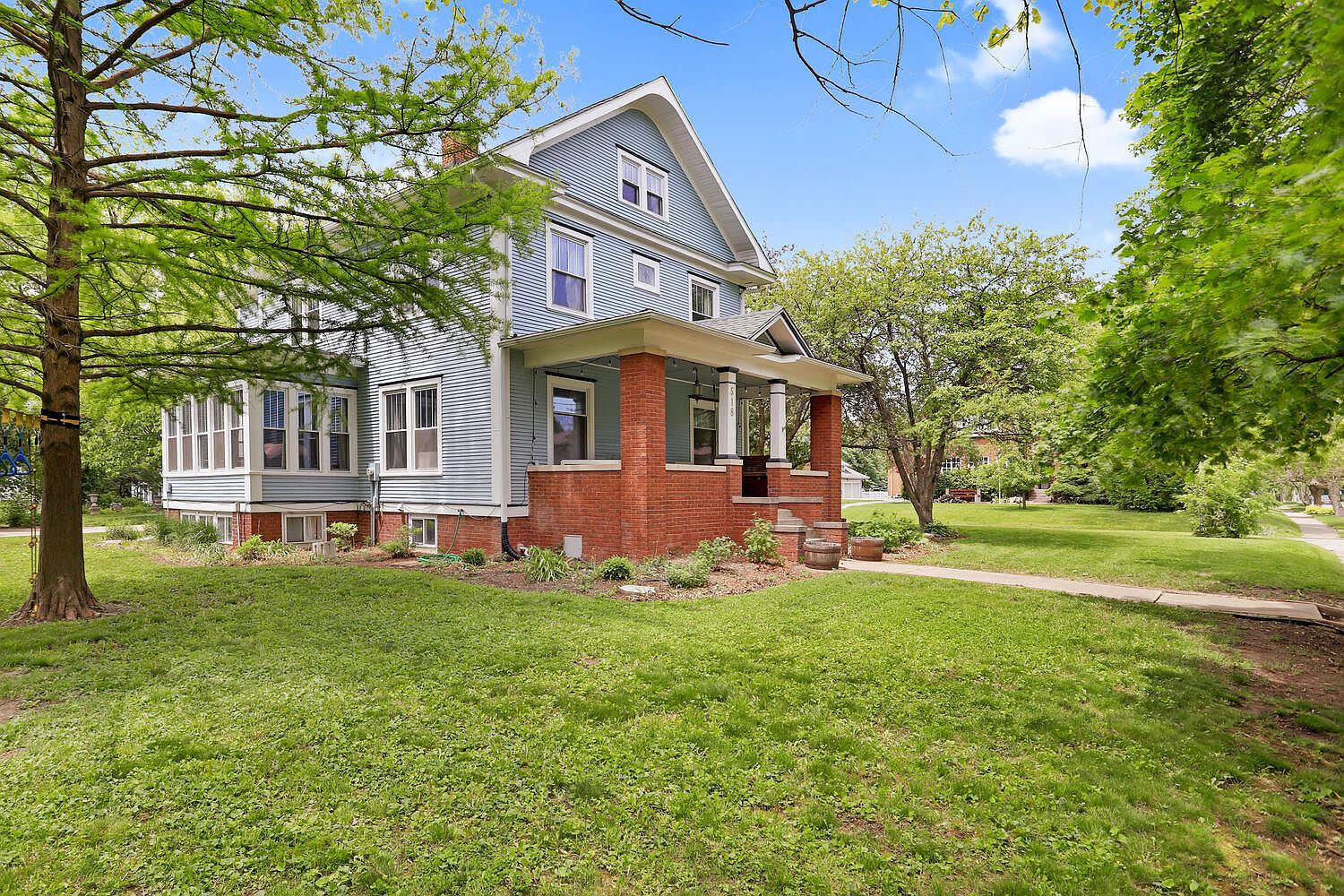 518 N State St, Monticello, IL 61856 Zillow