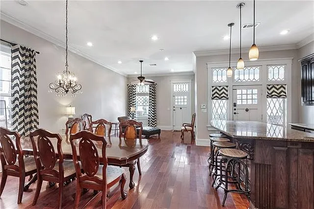 2 bed, 2.0 bath, 1290 sqft, $2,900 — Photo 4