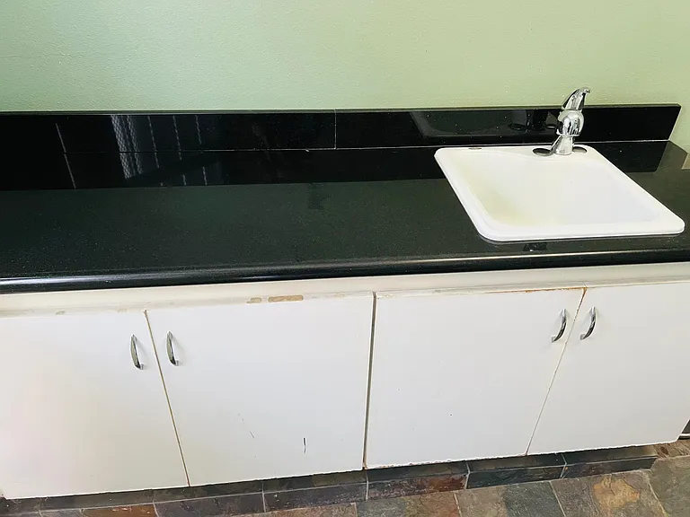 330 N Orange Grove Ave #1/2 — Photo 40