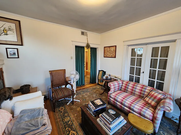5778 Pershing Ave #3 — Photo 2
