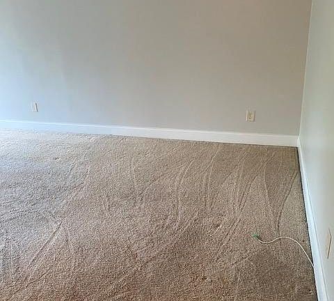 3rd image of 2300 Pimmit Dr APT 204