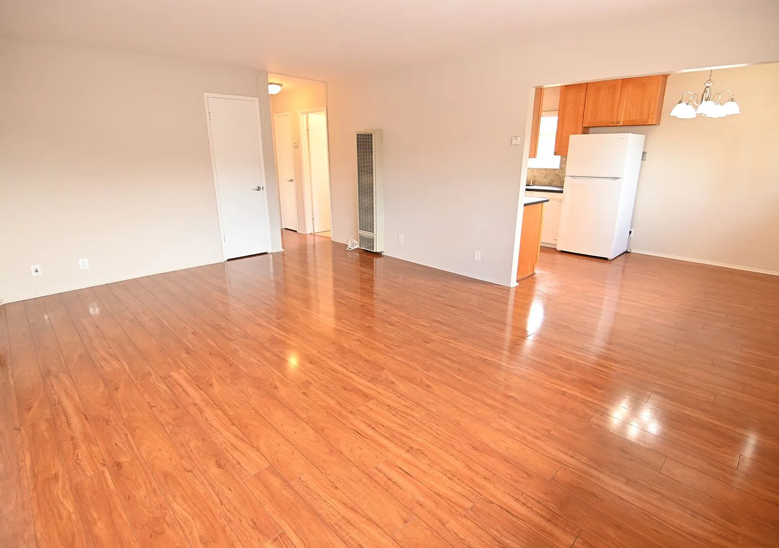 1688 De Rose Way — Photo 2