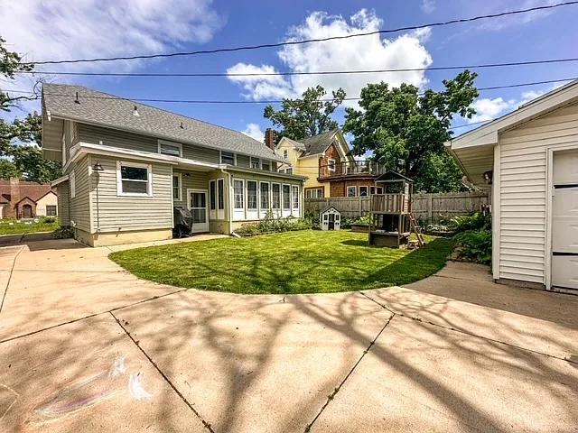 503 Forest Dr SE — Photo 49