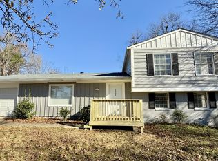 2004 Chambers Dr NE, Huntsville, AL 35811