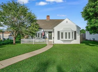 608 Locust St, Red Bud, IL 62278