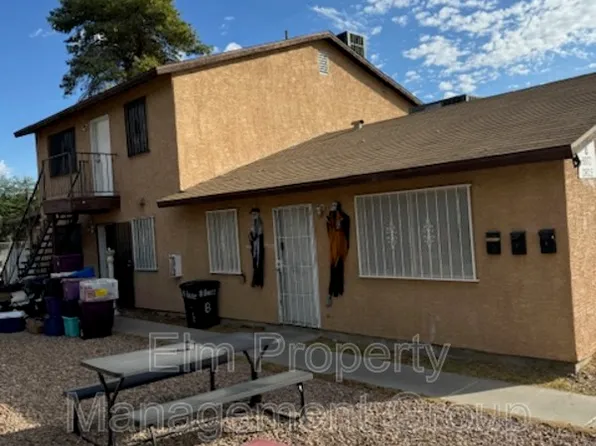 8 Britz Cir APT C, North Las Vegas, NV 89030