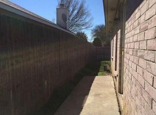 6128 Wall St #1, Arlington, TX 76018