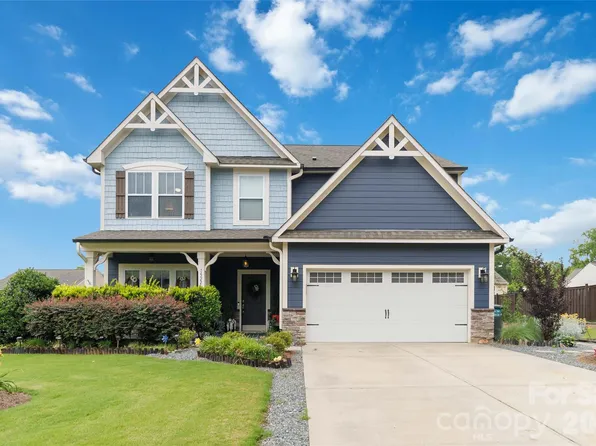 15221 Kissimmee Ln, Mint Hill, NC 28227