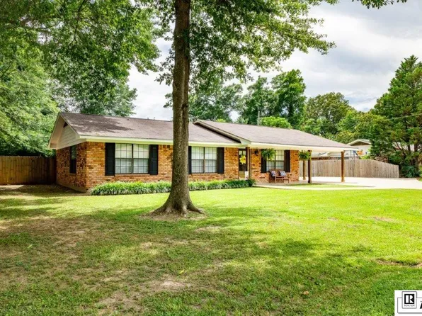 703 Marietta St, Oak Grove, LA 71263
