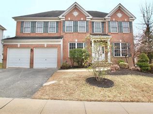 7 Maciorowski Rd, Parlin, NJ 08859