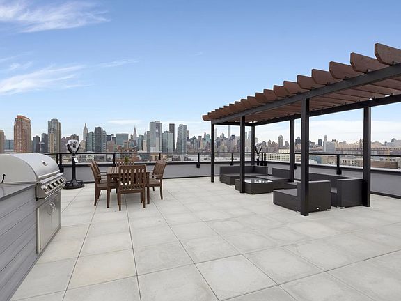 2nd image of 1151 47th Ave APT 5G
