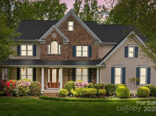 263 Fernbrook Dr, Mooresville, NC 28117