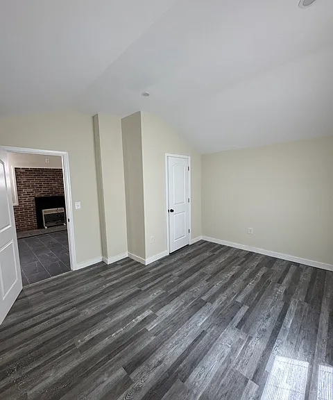 918 King St — Photo 4