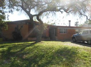 555 N Bayberry Pl, Corpus Christi, TX 78418