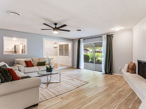 4th image of 2108 David Dr