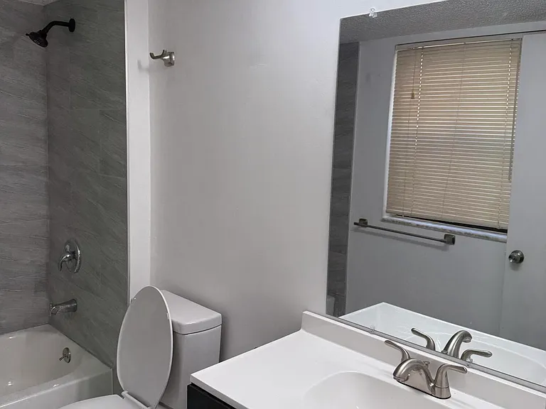 4341 W McNab Rd #22 — Photo 21