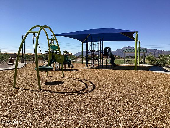 5th image of 4515 S 108TH Avenue