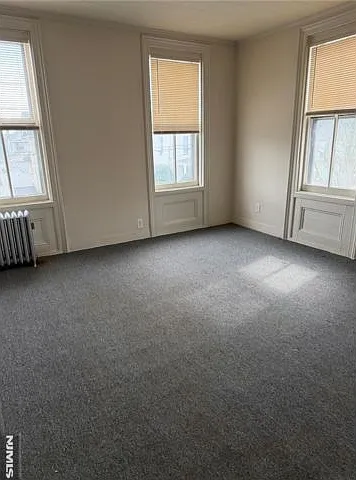 135 Everett Pl — Photo 5
