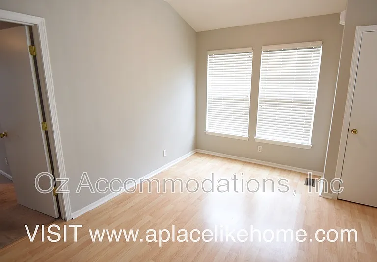 1151 N Martway Dr #101 — Photo 12