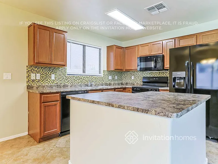 2162 E Cochise Ave — Photo 6