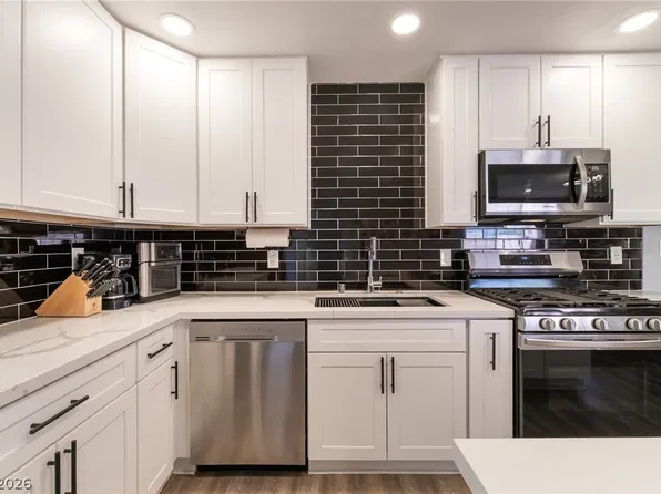 4646 Dennis Way, Las Vegas, NV 89121