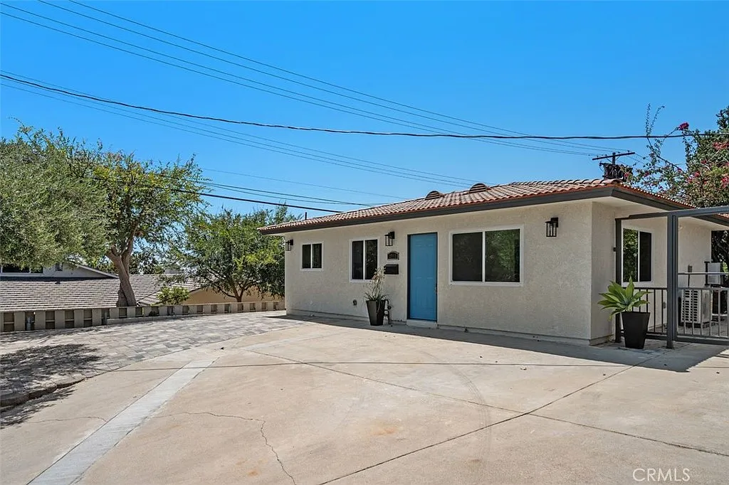 2 bed, 790 sqft, $3,450 — Photo 4
