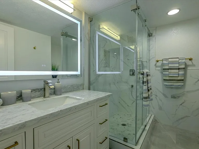 4746 Eagle Lake Dr — Photo 22