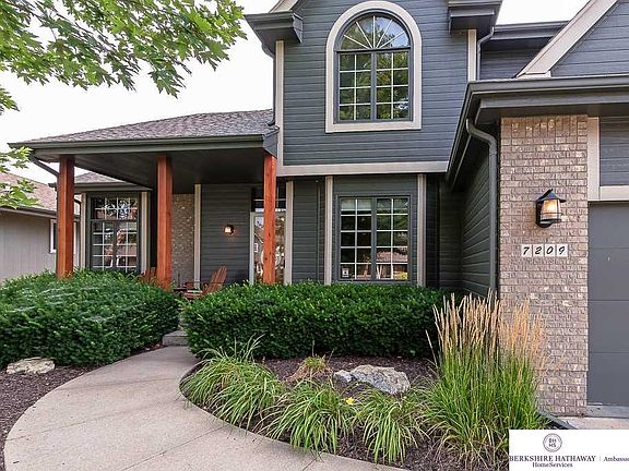 2nd image of 7209 S 160th St