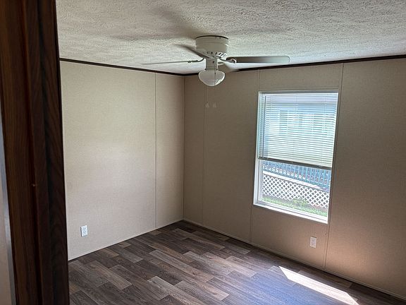 2nd image of 3000 N 4th St Lot 27