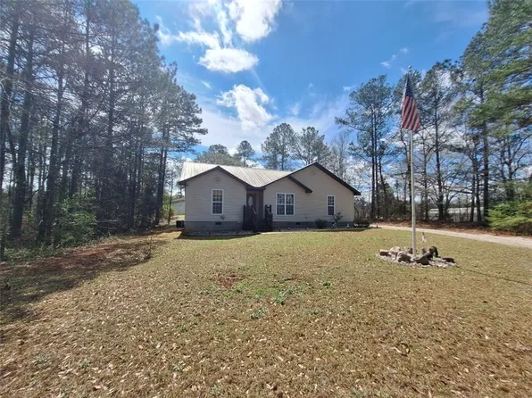 1024 Center St, Valley, AL 36854