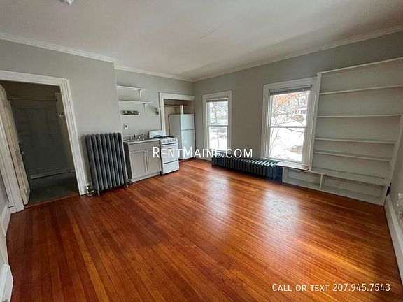 2nd image of 24 Grove St APT E
