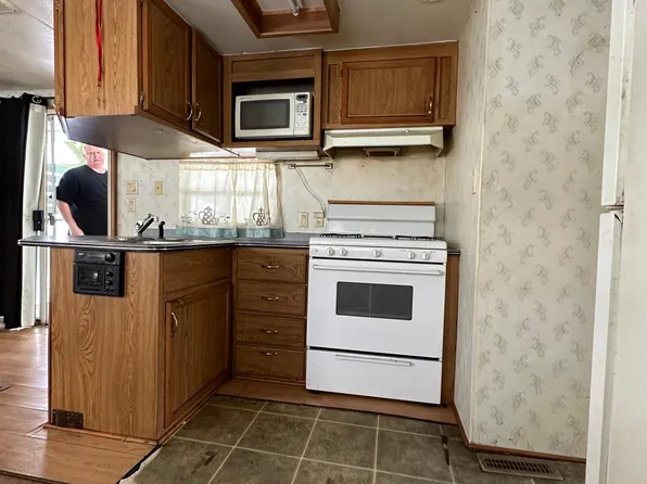 204 Kendall St #4, Riverside, WA 98849