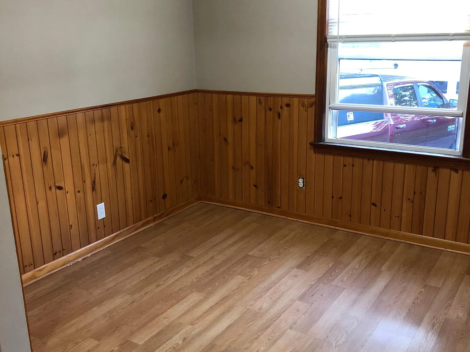 E 113th St, Garfield Heights — Photo 1