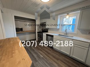 8 Elm St, Fairfield, ME 04937